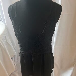 black tank BNWOT size large